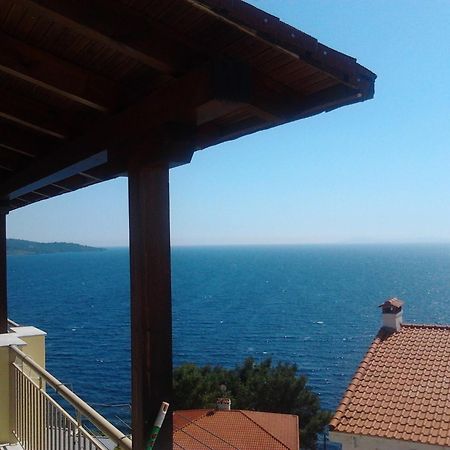 Studios Stefania Neos Marmaras Luaran gambar