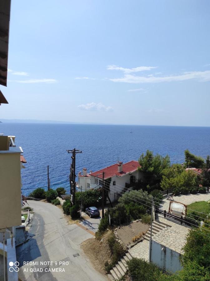 Studios Stefania Neos Marmaras Luaran gambar